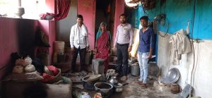 Read more about the article घराला आग लागली अन् स्वप्नांची राखरांगोळी झाली [ रोख रक्कमेसह सर्व वस्तू जळून खाक ]