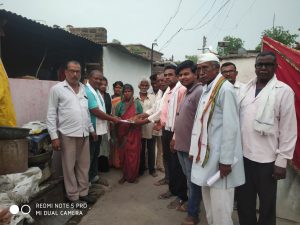 Read more about the article शांताबाई च्या कुंटूबांला सामान्य माणसाची मदत