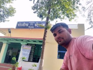 Read more about the article संगणक परिचालकाचा 13 महिन्याचा पगार प्रलंबित , आत्मदाहनाचा इशारा तरीही तालुका स्थरावरील अधिकाऱ्यांचे  दुर्लक्ष