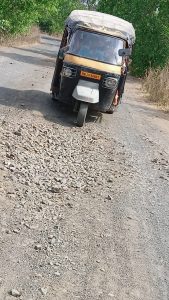 Read more about the article राळेगाव रावेरी वरूड रोडच्या कामाला गती देण्याची मागणी