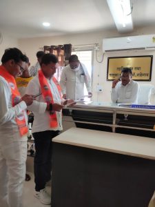 Read more about the article कृषी विभाग बंद प्रकरण तापले, मनसे द्वारे कारवाई ची मागणी , तहसीलदार यांना दिले निवेदन