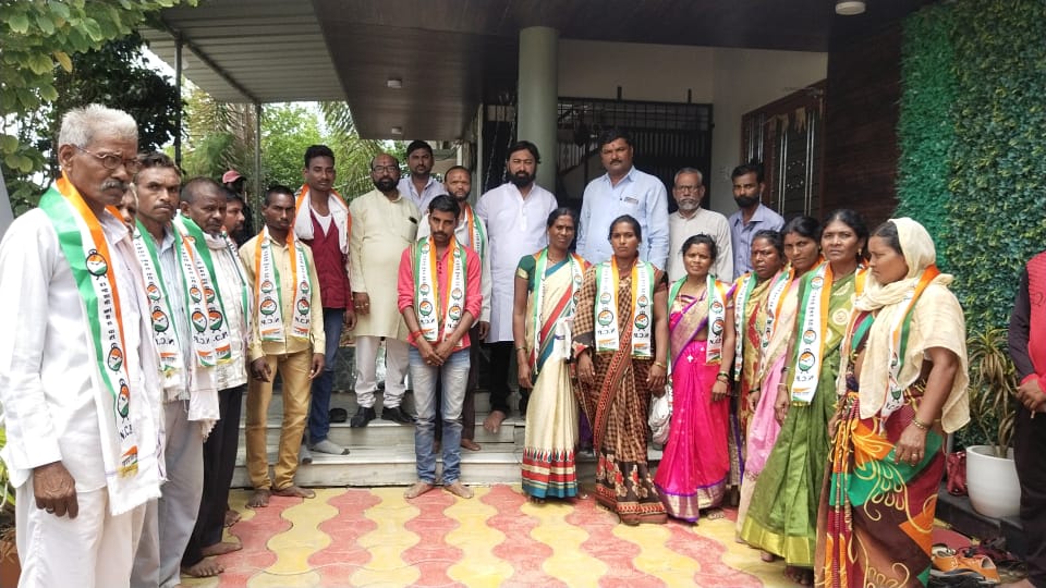 Read more about the article गिरड सर्कल मध्ये गावकऱ्यांनी केला राष्ट्रवादी काँग्रेस मध्ये प्रवेश