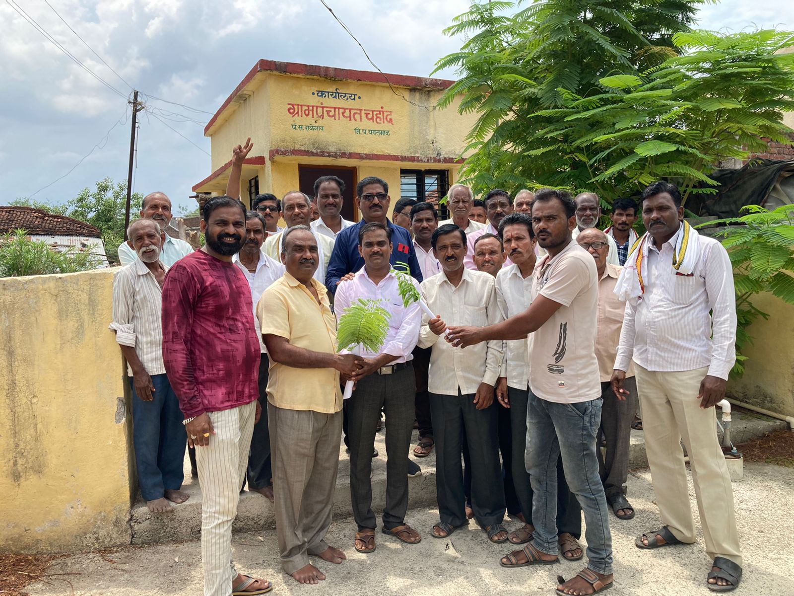 Read more about the article चहांद सोसायटी अध्यक्ष पदी धनंजय जवादे तर उपाध्यक्ष पदी प्रमोद येडे