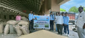 Read more about the article कृषी दुतांची कृषी उत्पन्न बाजार समिती यवतमाळ येथे भेट