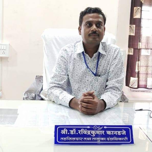 Read more about the article गतिमान, लोकाभिमुख प्रशासनाच्या मानवीय चेहऱ्याची संकटकाळात अनुभूती  {अपरिमित वित्तीय हानी, जीवितहानी मात्र टळली }