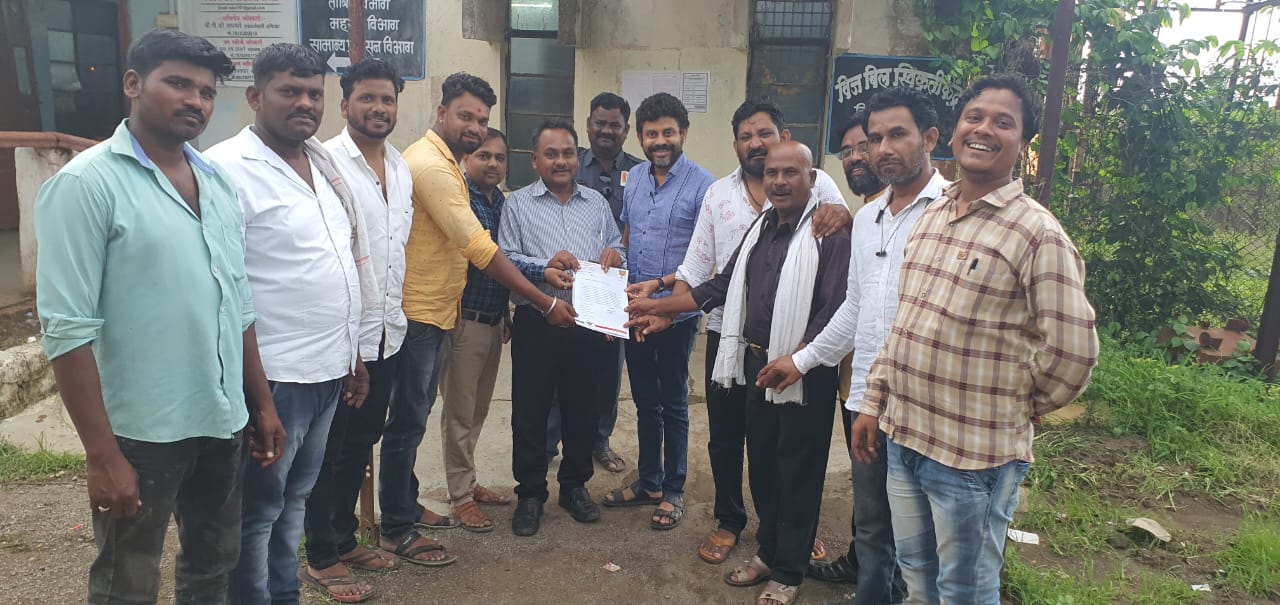 Read more about the article ढाणकीतील बंदावस्थेतील पथदिव्यांची वीज जोडणी पूर्ववत करा:रोहित वर्मा यांचे नेतृत्वात भाजपाची मागणी