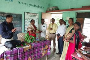 Read more about the article केद्रंस्तरीय शिक्षण परीषद जि.प.उच्च प्राथमीक शाळा धानोरा येथे सपंन्न , राळेगाव प. स. विस्तार अधिकारी सरलाताई देवतळे यांची भेट