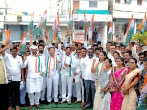 Read more about the article वडकी येथुन स्वातंत्र्याचा अमृत महोत्सव : काँग्रेसतर्फे आझादी गौरव पदयात्रेचे आयोजन