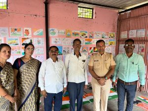 Read more about the article स्वातंत्र्याच्या सुवर्ण महोत्सवाचे निमित्य साधून कस्तुरबा गांधी कन्या शाळेत रांगोळी स्पर्धे सह विविध कार्यक्रमाचे आयोजन