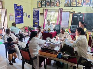 Read more about the article कीन्ही जवादे ग्रामपंचायत येथे आरोग्य सेवा कॅंप संपन्न