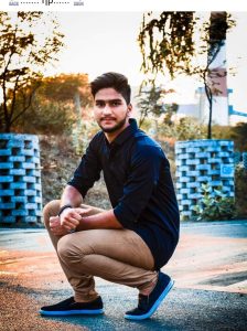 Read more about the article सेल्फीच्या नादात दोन मित्रांनी गमविला जीव,दोन तासांच्या अथक प्रयत्नानंतर मृतदेहाचा शोध लागला