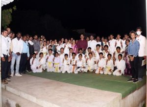 Read more about the article कारंजा येथे बक्षिस वितरण सोहळा संपन्न,सूर्योदय कराटे क्लब कारंजा घाडगे तर्फे कार्यक्रमाचे आयोजन.