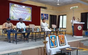 Read more about the article स्पर्धा परीक्षा हे दिव्यकार्य, तितकेच दाहकही. – योगेश धोडरे शिवाजी महाविद्यालयात स्पर्धा परीक्षा मार्गदर्शन