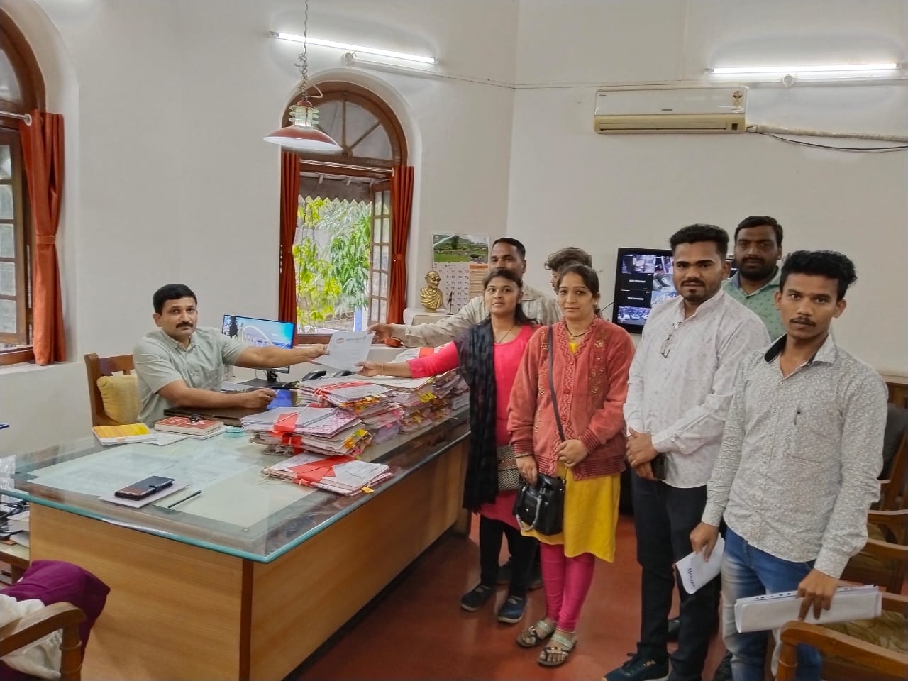 Read more about the article केंद्रीय विद्यालयाचे कंत्राटीकरण थांबवा.. अन्यथा येत्या दोन दिवसात आंदोलन