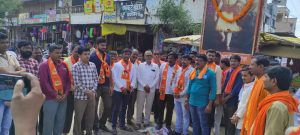 Read more about the article ढाणकी येथील शिवसैनिकांनी केला रामदास कदम यांचा निषेध