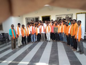 Read more about the article कोळी येथील असंख्य युवा कार्यकर्त्याचा शिवसेना पक्षात प्रवेश