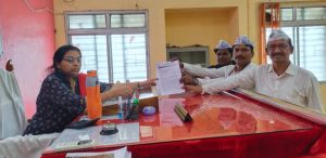 Read more about the article सरकारी शाळा बंद कराल तर रस्त्यावर उतरू – आप चा शिंदे सरकार ला ईशारा