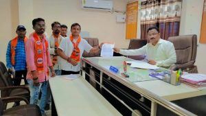 Read more about the article बोगस ट्रान्सफॉर्मर बसविणाऱ्या ठेकेदारावर तात्काळ कारवाई करा मनसेचे  उपविभागीय राळेगाव व सहाय्यक अभियंता महावितरण राळेगाव यांना निवेदन