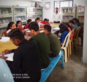 Read more about the article क्रांतिज्योती सावित्रीबाई फुले सार्वजनिक वाचनालय,विठ्ठलवाडी वणी येथे भारतरत्न डॉ.ए.पी.जे. अब्दुल कलाम यांच्या जयंतीनिमित्त “वाचन प्रेरणा दिवस” साजरा