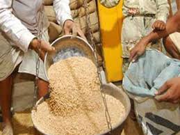 Read more about the article (कंट्रोल)रास्त धान्य वाटपाच्या विषयात किंवनट महसूल आणि पुरवठा विभाग झोपेत ?