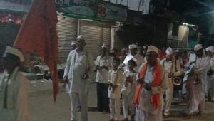 Read more about the article कार्तिक महिन्यात हनुमान मंदिरात नियमित काकड आरतीचे आयोजन, कित्येक वर्षापासून सुरू आहे परंपरा