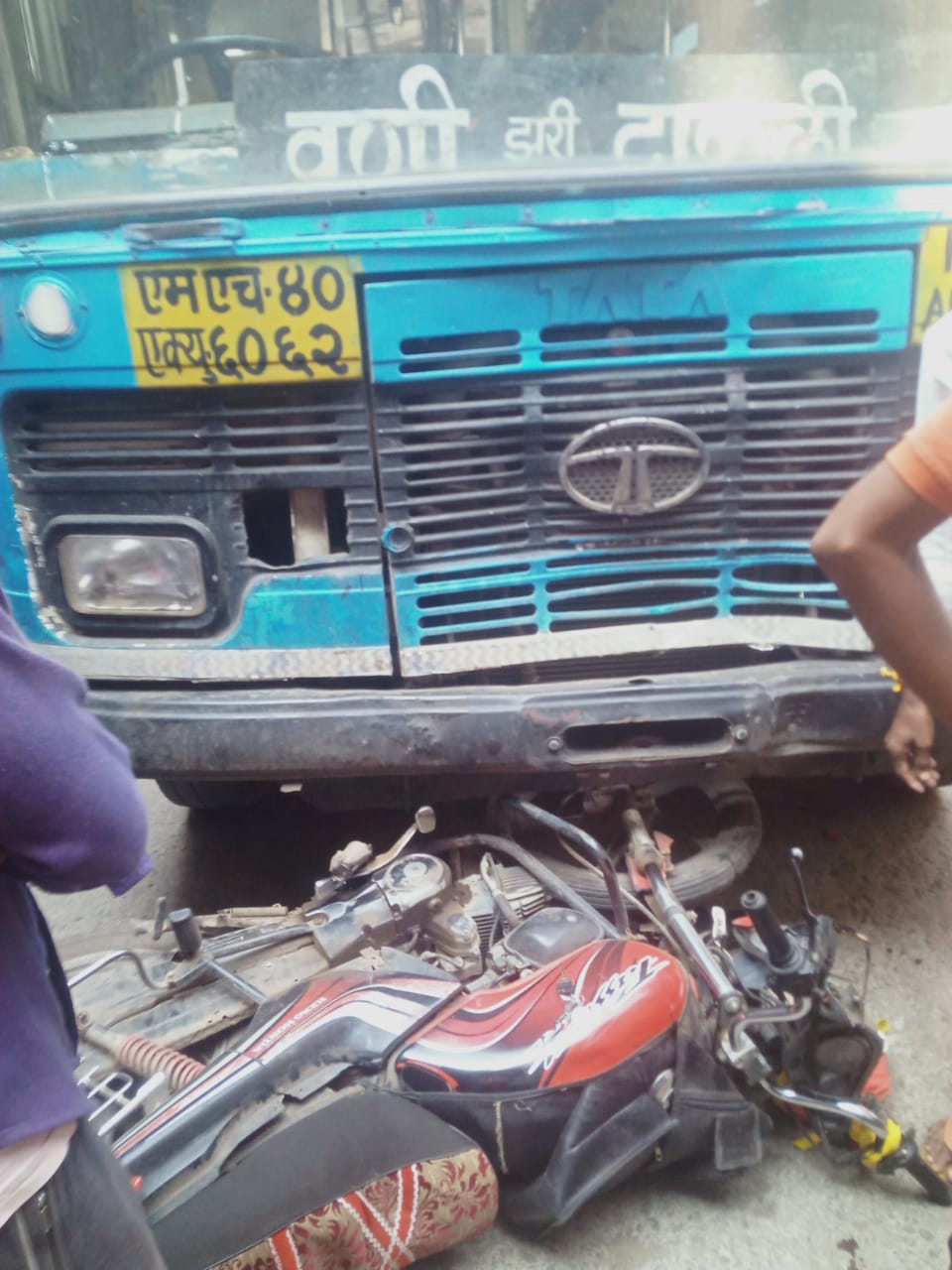 Read more about the article बस च्या धडकेने इसम ठार