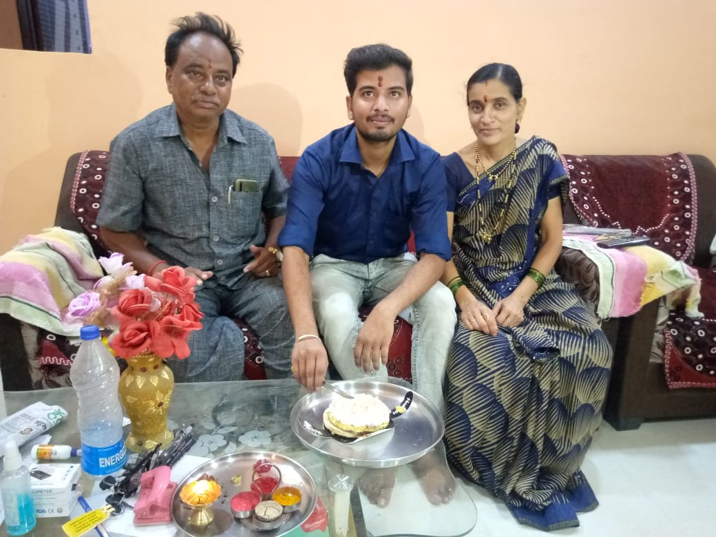 Read more about the article नीट परीक्षेत मनोज बाभळे चे घवघवीत यश ,देशातून 93 वि रँक आणत केले जिल्ह्याचे नाव रोशन