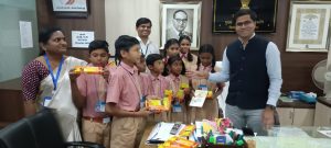 Read more about the article जि.प.शाळा परमडोह येथील विद्यार्थ्यांनी मुख्यकार्यकारी अधिकारी साहेबांशी साधला थेट संवाद