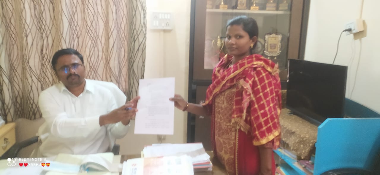 Read more about the article उमेदच्या क्षमता बांधणी अधिकाऱ्यांनी केली महिलेची फसवणूक संबंधितांकडे लेखी तक्रार दाखल