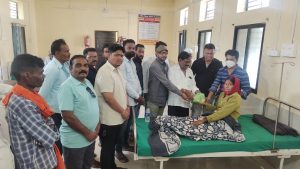 Read more about the article समाजोपयोगी उपक्रमाद्वारे लोकनेते शरदचंद्र पवार यांचा वाढदिवस साजरा, राळेगाव तालुका राष्ट्रवादी काँग्रेस पदाधिकारी कार्यकर्त्यांचा सहभाग