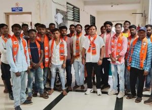 Read more about the article चालू असलेल्या विकास कामांवर स्थानिक भूमिपुत्रांना प्राधान्य द्या – मनसे