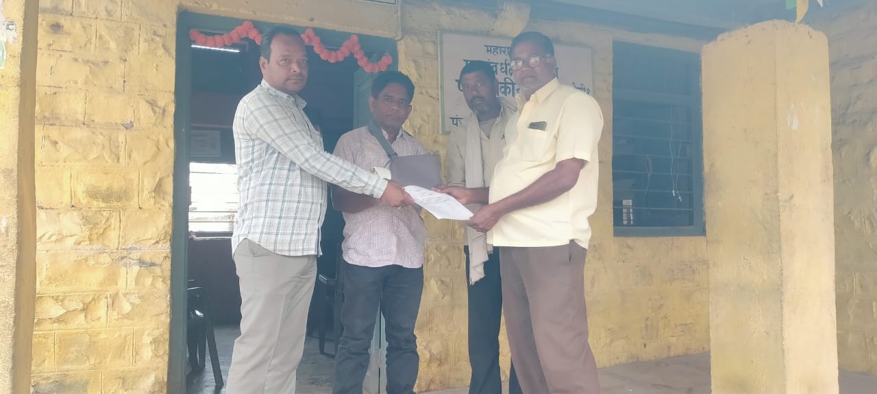 Read more about the article ढाणकीच्या पशुवैद्यकीय दवाखान्याला कायमस्वरूपी डॉक्टर दया– शेतकऱ्यांची मागणी