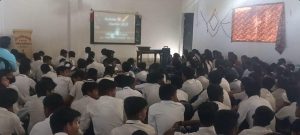 Read more about the article जिल्हा परिषद हायस्कूल व कनिष्ठ महाविद्यालय तिरोड़ा येथे   परीक्षा पे चर्चा कार्यक्रम संपन्न