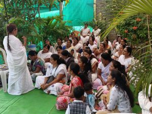 Read more about the article सर्वोत्तम जीवन जगण्याचा श्रेष्ठ मार्ग म्हणजे पंचशीलाचे आचरण: केंद्रीय शिक्षिका संगीताताई कुंभारे