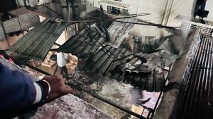 Read more about the article सिलेंडरचा स्फोट होऊन लाखो रुपयाचे नुकसान