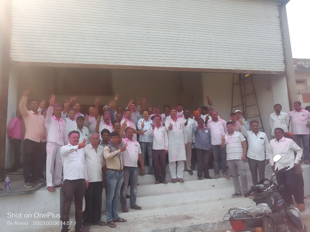 Read more about the article राळेगाव तालुका खरेदी विक्री संघाच्या निवडणुकीत काँग्रेसचा एकतर्फी विजय