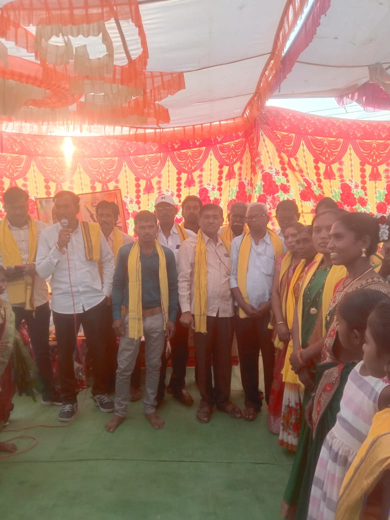 Read more about the article वीर बाबुराव शेडमाके यांची १९० वी जयंती चिखना येथे उत्साहात साजरी