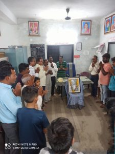 Read more about the article सावित्रीबाई फुले वाचनालय आणि मराठा सेवा संघ यांच्या संयुक्त विद्यमाने छत्रपती शिवाजी महाराज यांना स्मृतिदिनी अभिवादन!