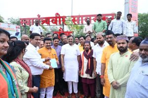 Read more about the article स्वातंत्र्यवीर सावरकरांचा त्याग विसरता येणार नाही:पालकमंत्री सुधीरभाऊ मुनगंटीवार