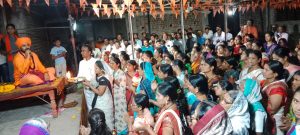 Read more about the article ढाणकी शहरातील पुरातन असणाऱ्या जगद्गुरु बसवलिंग स्वामी मठाला माऊली चैतन्य महाराज यांची भेट