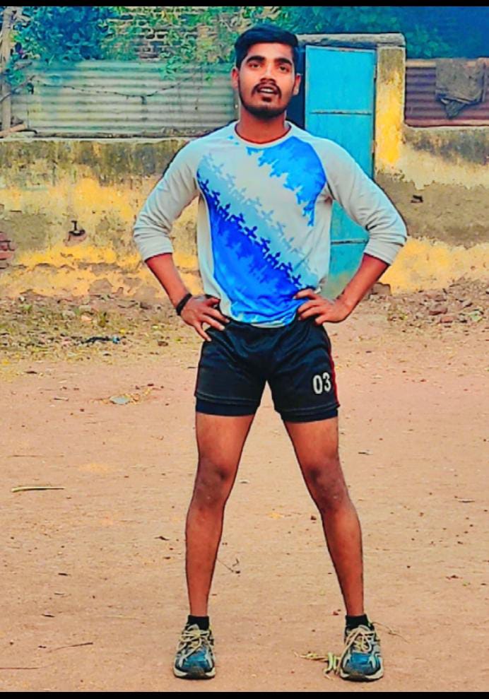 Read more about the article विठाळा येथील तरुणाची अग्निशमन दलात निवड,बिकट परिस्थिती वर मात करीत मिळविले यश