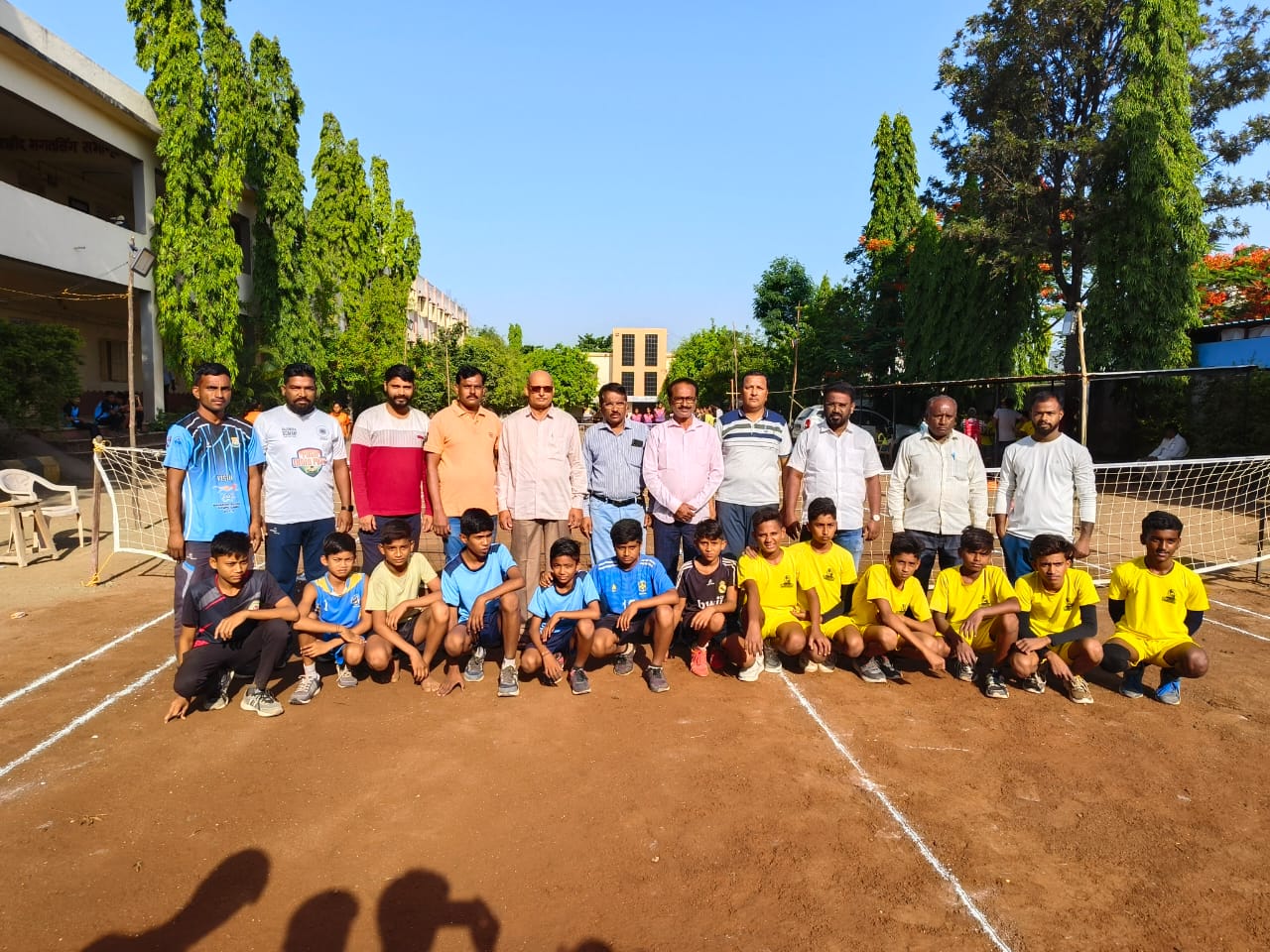 Read more about the article नवोदय क्रीडा मंडळाच्या संघाला राज्यस्तरीय स्पर्धेत सिल्वर पदक प्राप्त