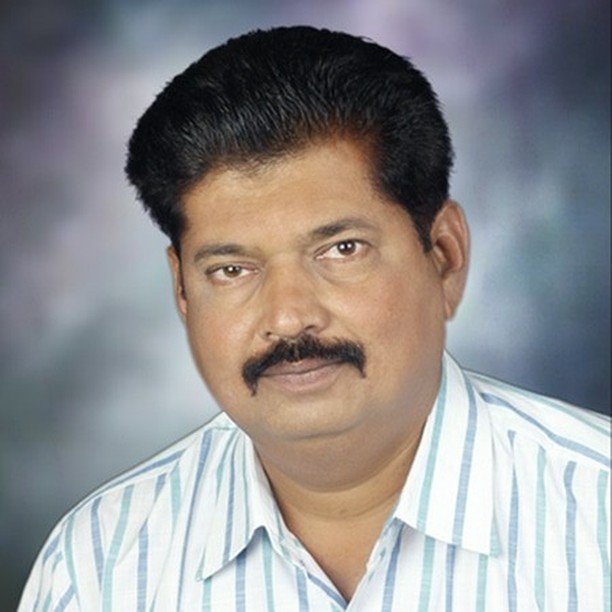 Read more about the article राळेगाव तालुक्यातील रिक्त ग्रामपंचायतीला पूर्ण वेळ ग्रामसेवक द्या :- सुधीर जवादे