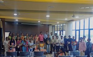 Read more about the article <em>नगर पंचायत पोंभुर्णा कडून गुणवंत विद्यार्थ्यांचा सत्कार</em>