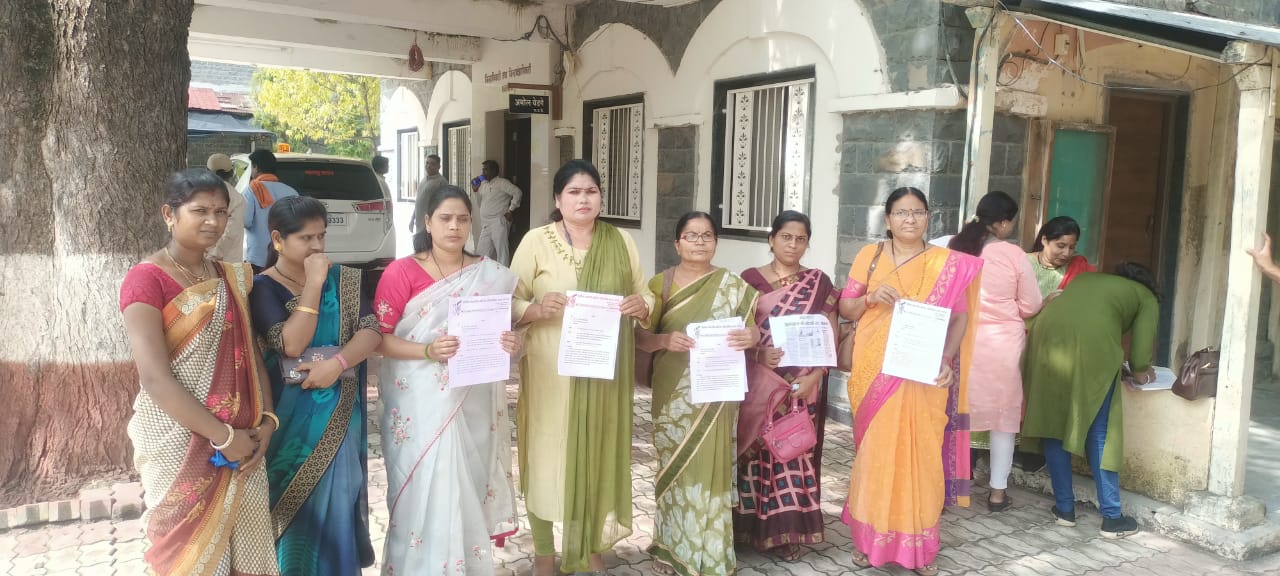 Read more about the article स्व. वसंतराव नाईक रुग्णालयातील समस्या त्वरित सोडवा : मनिषा तिरणकर