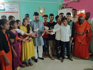 Read more about the article ग्रामपंचायत कार्यालय पोखरीच्या वतीने तसेच गावातील नागरिकांच्या वतीने भाविक भाऊ भगत यांचे स्वागत