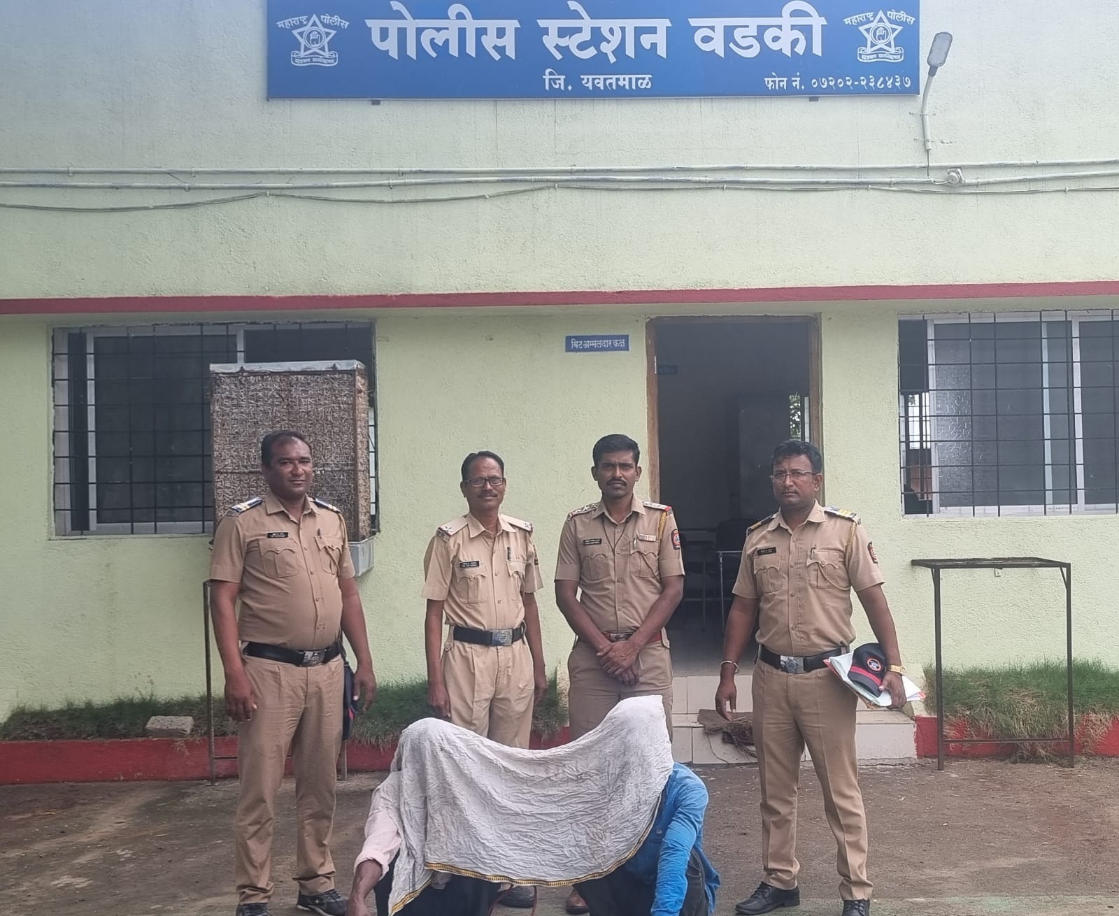 Read more about the article बॅटरी चोरांना वडकी पोलिसांनी ठोकल्या बेड्या
