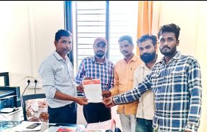 Read more about the article पोंभूर्णा कसरगठ्ठा मार्गावरील त्या अपघाग्रस्त वळणावर सूचना फलक लावून गतीरोधक निर्माण करा,मनसेची मागणी