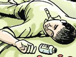 Read more about the article वणी तालुक्यातील बाबापुर गावातील शेतकऱ्यांनी विष प्राशन करून आत्महत्या