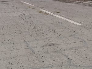 Read more about the article स्टोनक्रशर करत असलेली यंत्रणा आणि त्यांच्या वाहतुकीतून रोडवर सांडत असलेल्या गिट्टीमुळे वाहन घसरून अपघात होण्याची शक्यता प्रशासन लक्ष देईल का?